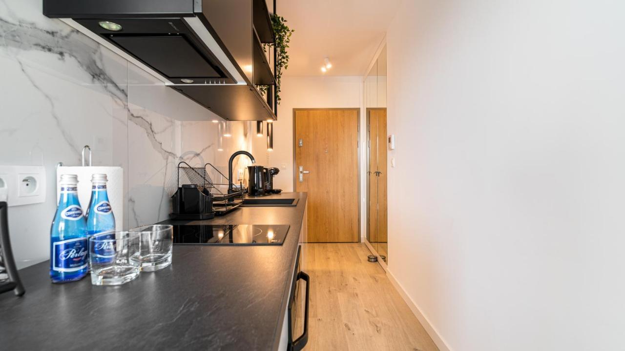 17th Floor Sea View - Billberry